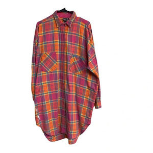 BE basic editions multi color button unisex one size